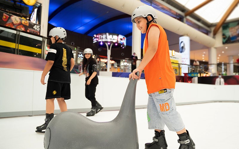 المُجمَّع - التزلج